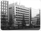 千代田区 オフィスビル防犯カメラ監視システム:防犯カメラ設置工事無料お見積もり受付中